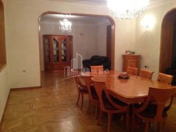 558121322 გირავდება კერძო სახლი ოზურგეთში