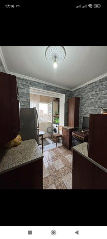 იყიდება ლეონიძის ქუჩაზე